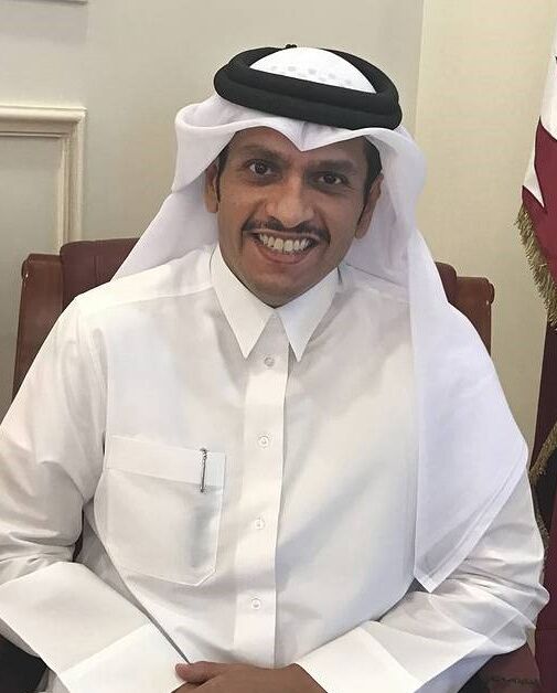 طبيب طبيب الأعصاب عناد